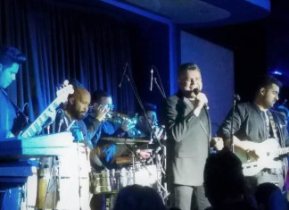 Concierto de Luis Enrique en Los Ángeles, California